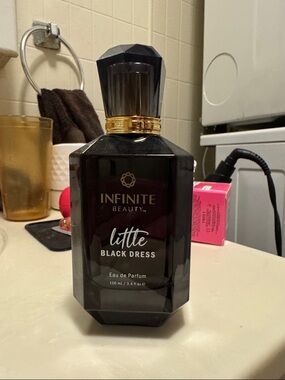 Infinite Beauty Little Black Dress Eau de Parfum - Black & Gold Bottle